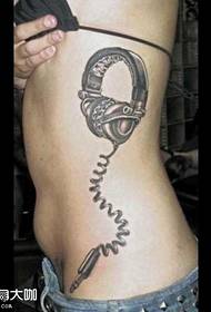 padrão de tatuagem de fone de ouvido de cintura