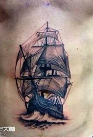 struk vodeni val brod tetovaža uzorak