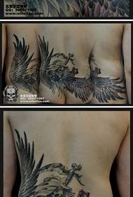 modèle de tatouage noir du crâne