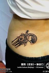 modello di tatuaggio pistola bella e bella