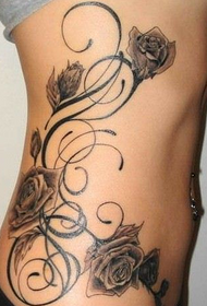 beauty side waist kreativni uzorak crne ruže tetovaža