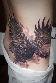 lavoro classico del tatuaggio dell'aquila della vita