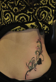 trend struka ljepote, prelijepo pismo uzorak tetovaže vinove loze