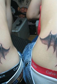 ຄູ່ຜົວເມຍ Waist Art Bat Tattoo
