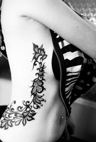 cintura sexy flor vid tatuaje