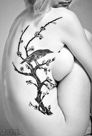 modello di tatuaggio prugna sexy in vita