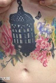 Modello di tatuaggio a vita in fiore color birdcage