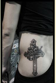 immagine del modello del tatuaggio dell'incrocio di personalità della vita laterale di modo