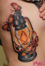 Osobnost pasu módní kreativní retro dobře vypadající olejová lampa tetování obrázek