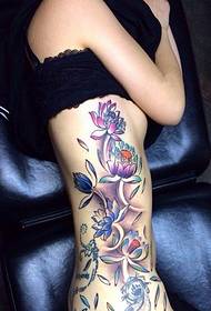 image de tatouage lotus sexy couleur mode côté femme taille jolie