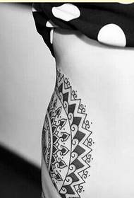 модни жени обожавател на половината вентилатор, цветна тетоважа шема на слика
