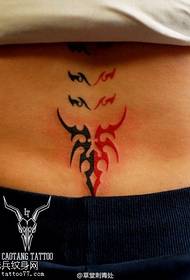 წელის წითელი შავი Totem Tattoo ნიმუში