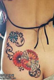 midja blomkål tatuering mönster