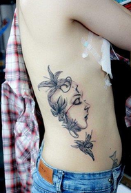 სილამაზის მხარეს წელის ლამაზი მოდის ნიღაბი tattoo ნიმუში