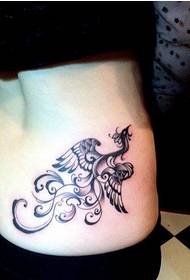 moda emakumezkoen gerrian itxura oneko sua phoenix tatuaje eredua