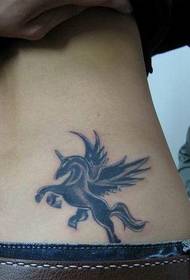 kiuno wazi na mabawa muundo wa tattoo Tianma