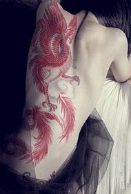 सेक्सी आकर्षक महिला कम्मर टैटू