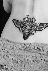 motif de tatouage papillon de la taille