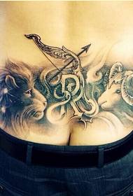 személyes divat derék Leo Kos Nyilas tetoválás képe