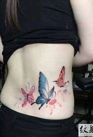 seksi metulj tatoo na pasu