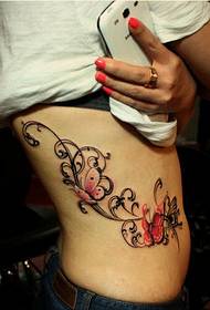 piękna talia piękny ładny obraz motyl tatuaż winorośli wzór