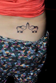 可愛的情侶大象腰紋身圖案