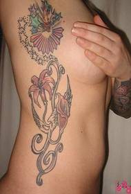 foto sexy del tatuaggio di personalità della vita laterale delle ragazze