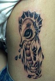 креативни узорак тетоважа хипокампуса с бочним струком