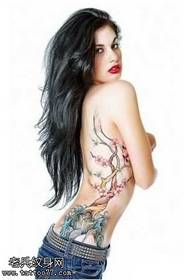 duav zoo nkauj tsob ntoo tattoo txawv