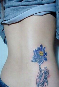 Schönheit gut aussehende Seite Taille Bergamotte Lotus Tattoo-Muster