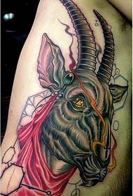 Seite Taille Mode schöne Farbe Antilope Tattoo Bild Bild