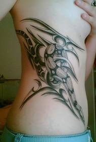 tatuaggio serpente tendenza vita