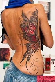 Tattoo show bar recommended a woman's side waist butterfly tattoo pattern