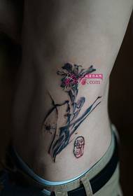 friss orchidea derék tetoválás kép