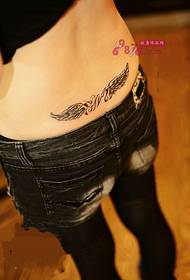 nugaros juosmens angelo sparnų tatuiruotės paveikslėlis
