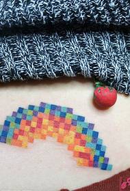 ẹgbẹ ẹgbẹrun wuyi kekere Rainbow tatuu aworan