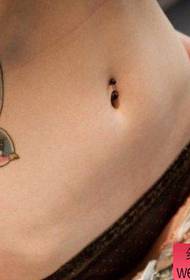 žena boja boja struka progutati uzorak tetovaža