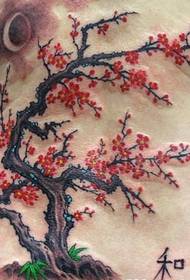 日本の桜の腰のタトゥー画像