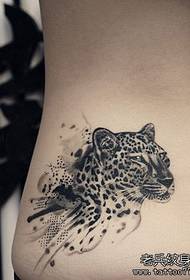 美女腰部漂亮超帅的豹子纹身图案