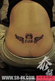 modello di tatuaggio di moda corona corona e ali