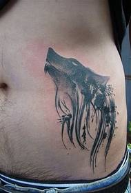 foto tatuaggio testa di lupo stile inchiostro tagliente in vita