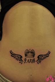 Rug taille Engels Crown Wing Tattoo patroon foto