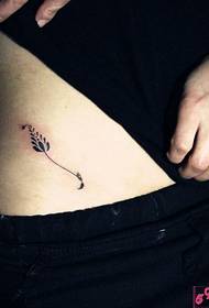 gamay nga lab-as nga parisan sa litrato sa litrato sa tattoo