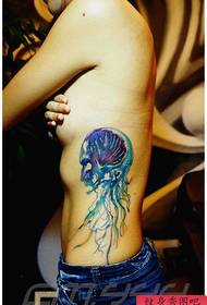 여자 허리 아름다운 해파리 문신 패턴