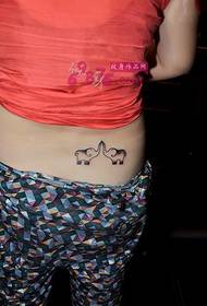 gambar lucu pasangan bayi gajah pinggang tato