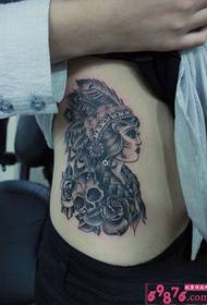 Foto di tatuu di craniu indiano di bellezza