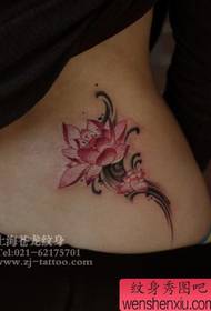 vasikana Waist lotus tattoo maitiro