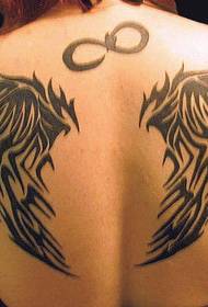 pabalik na simbolo sa likod at pattern ng wing tattoo