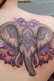 come ragazza del tatuaggio indietro come immagine del tatuaggio