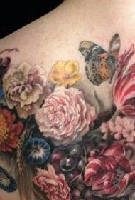 Спектакуларни и реалистични цвјетни узорци тетоваже лептира на полеђини